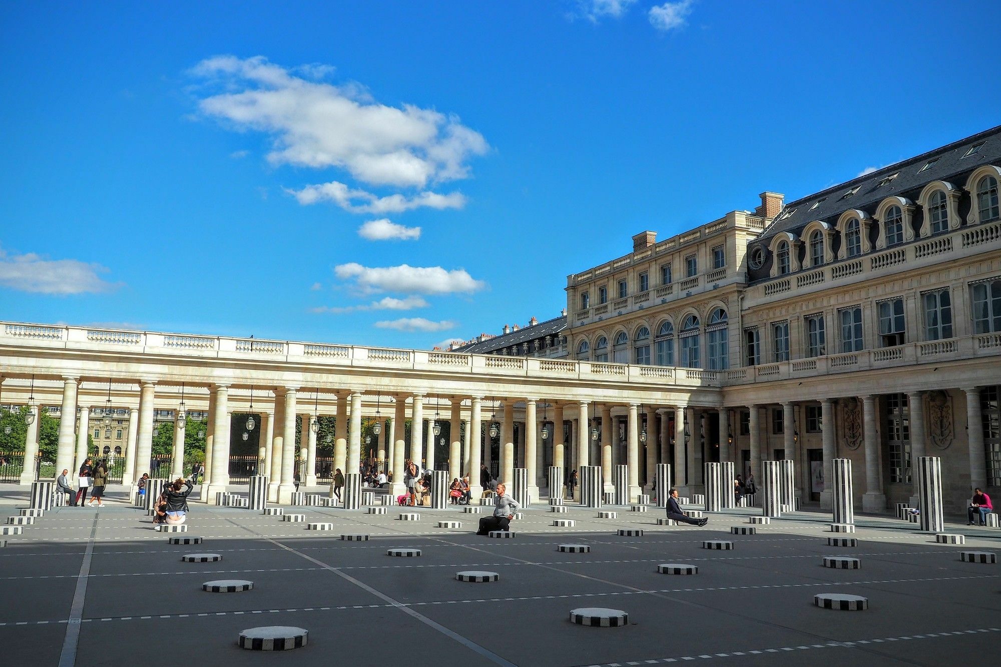 Louvre Opera Design Chicsuites Paris Exterior photo